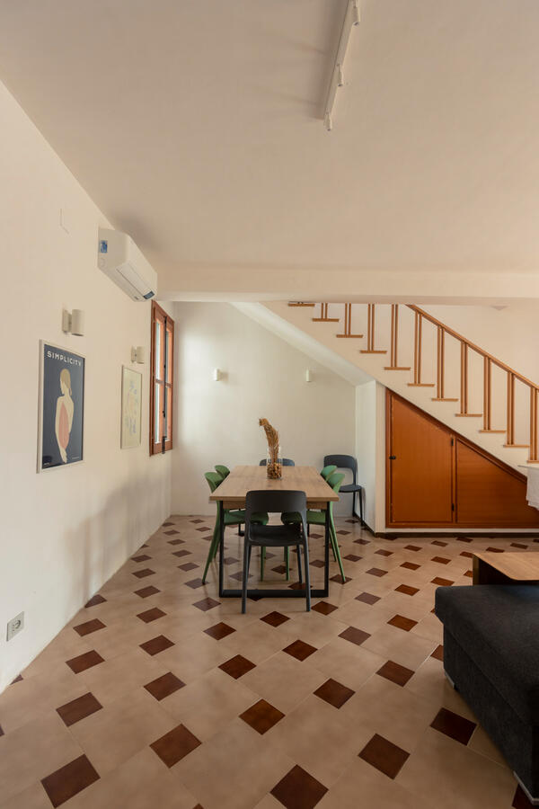 Dining area Great place for eating and talking for group of friend and family